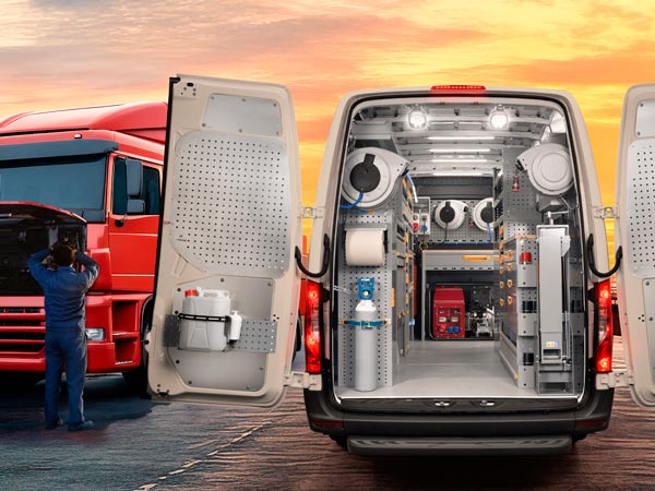 StoreVan mobilās darbnīcas komplektācijas piemērs
